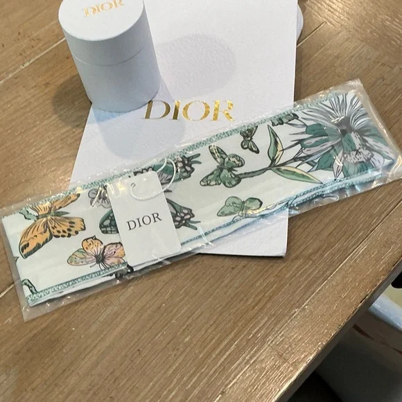 Dior green butterfly & floral twilly. Box & gift bag included.  GWP. - Picture 2 of 6